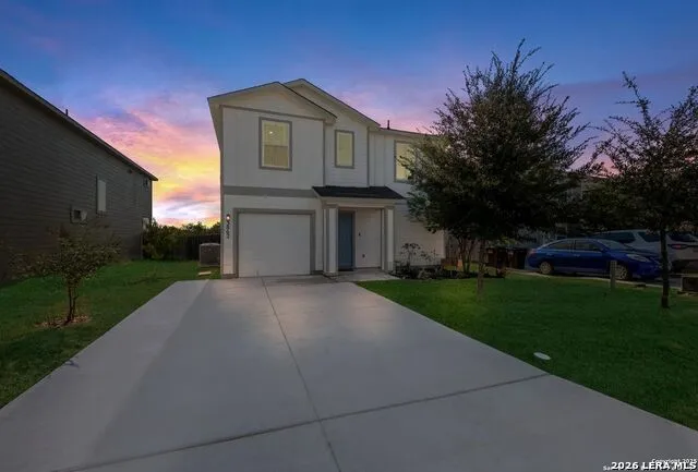 3862 Snowbird Converse, TX 78109