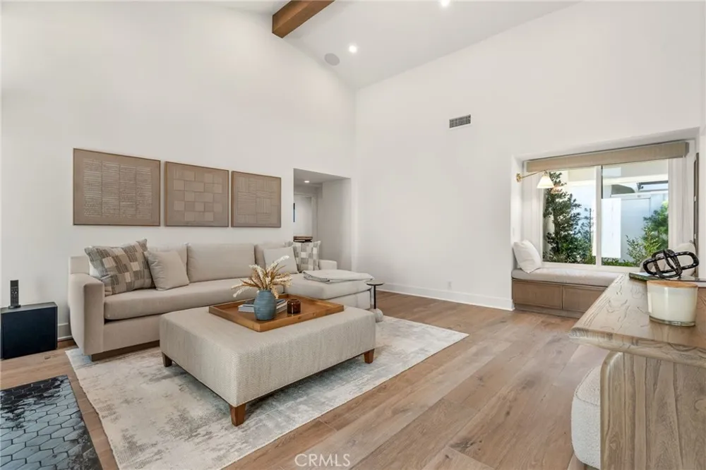 1911 Yacht Colinia Newport Beach, CA 92660