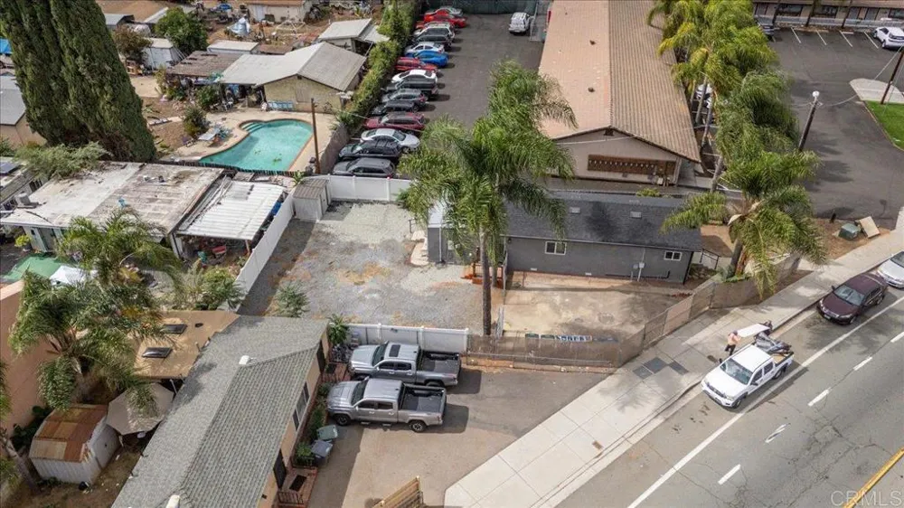 9742 Los Coches Rd Lakeside, CA 92040