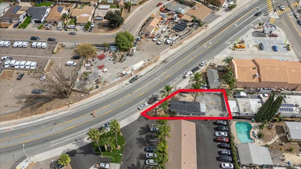 9742 Los Coches Rd Lakeside, CA 92040