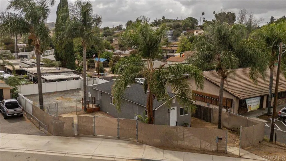 9742 Los Coches Rd Lakeside, CA 92040