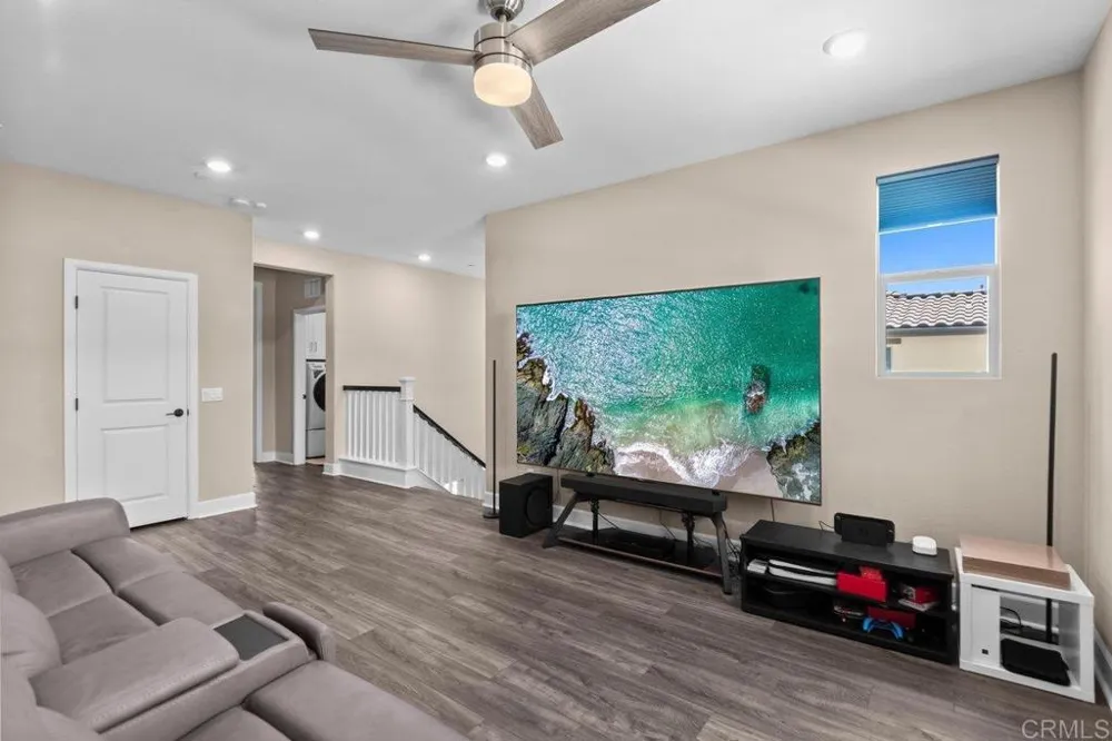 914 Cayley Avenue San Marcos, CA 92069