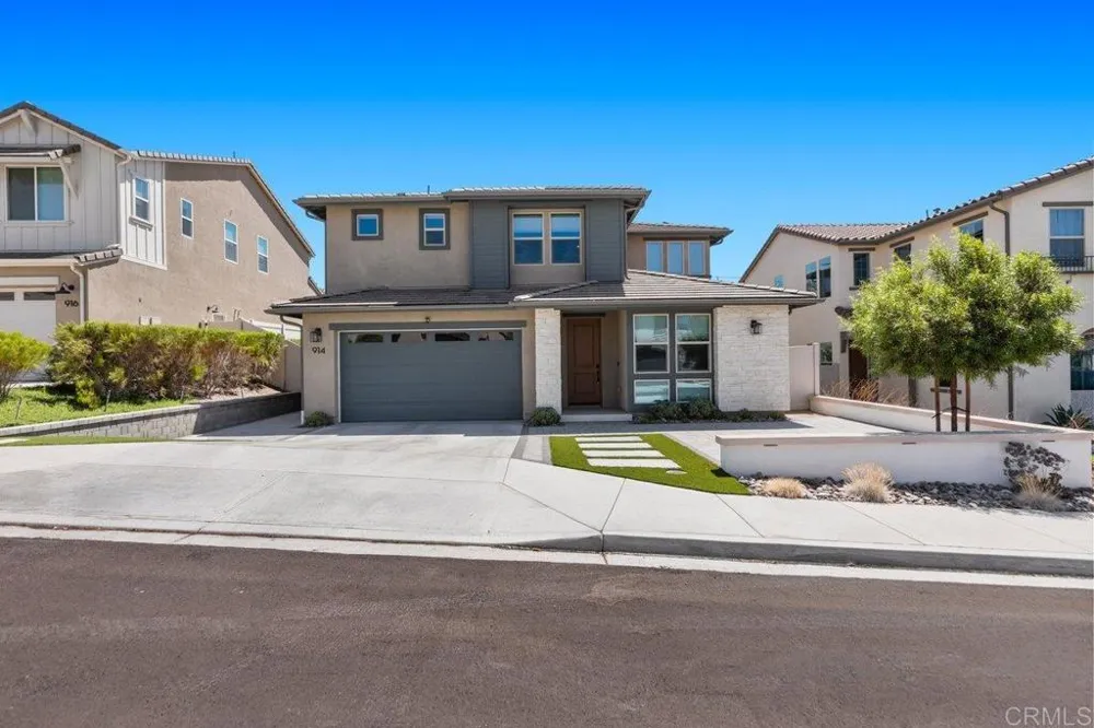 914 Cayley Avenue San Marcos, CA 92069