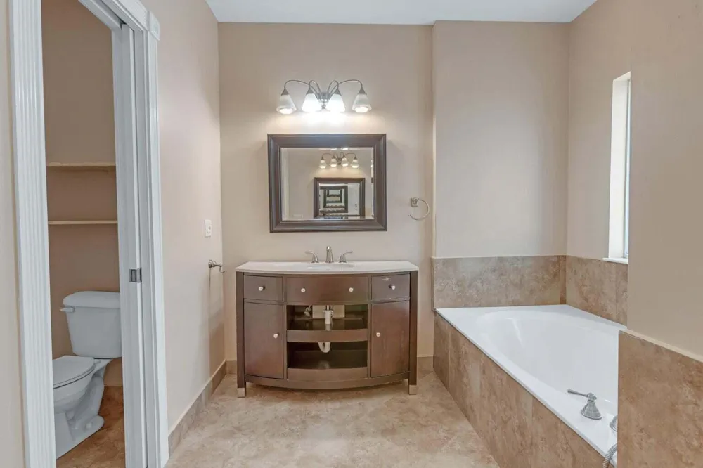 4500 SW 25th Terrace Dania Beach, FL 33312