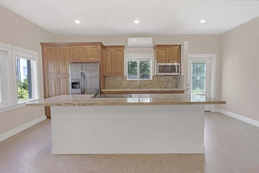 4500 SW 25th Terrace Dania Beach, FL 33312