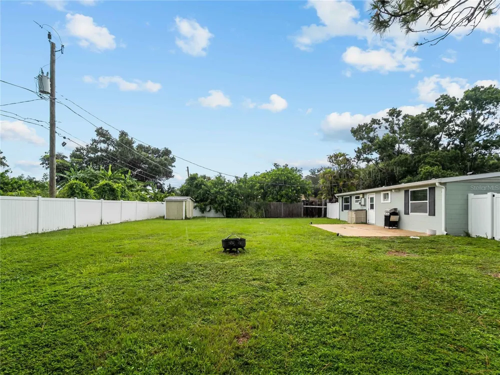 565 ELLIOT STREET Englewood, FL 34223