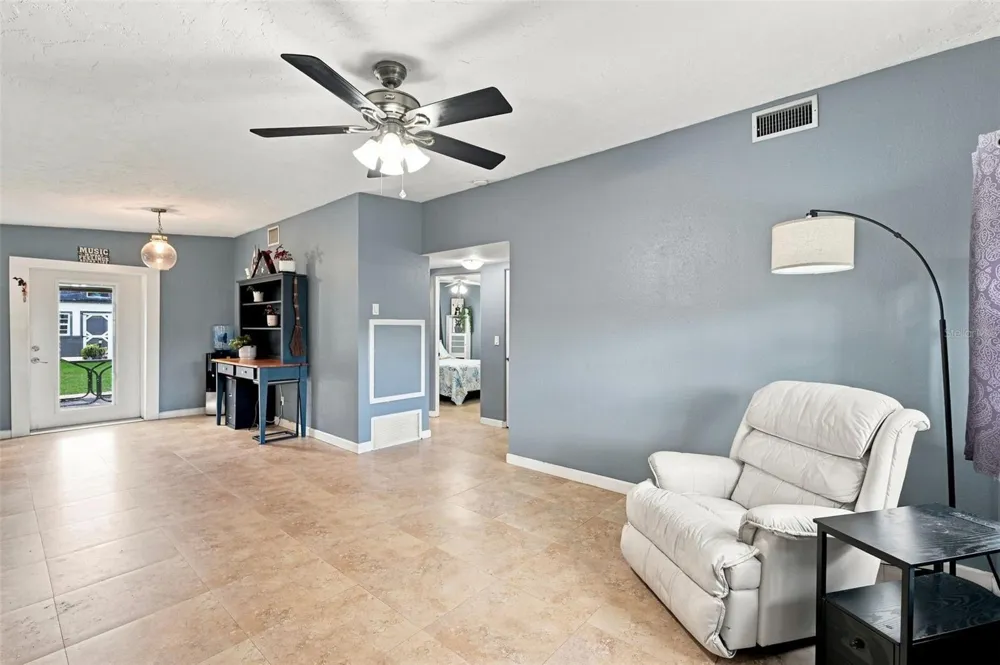 1773 EZELLE AVENUE Largo, FL 33770