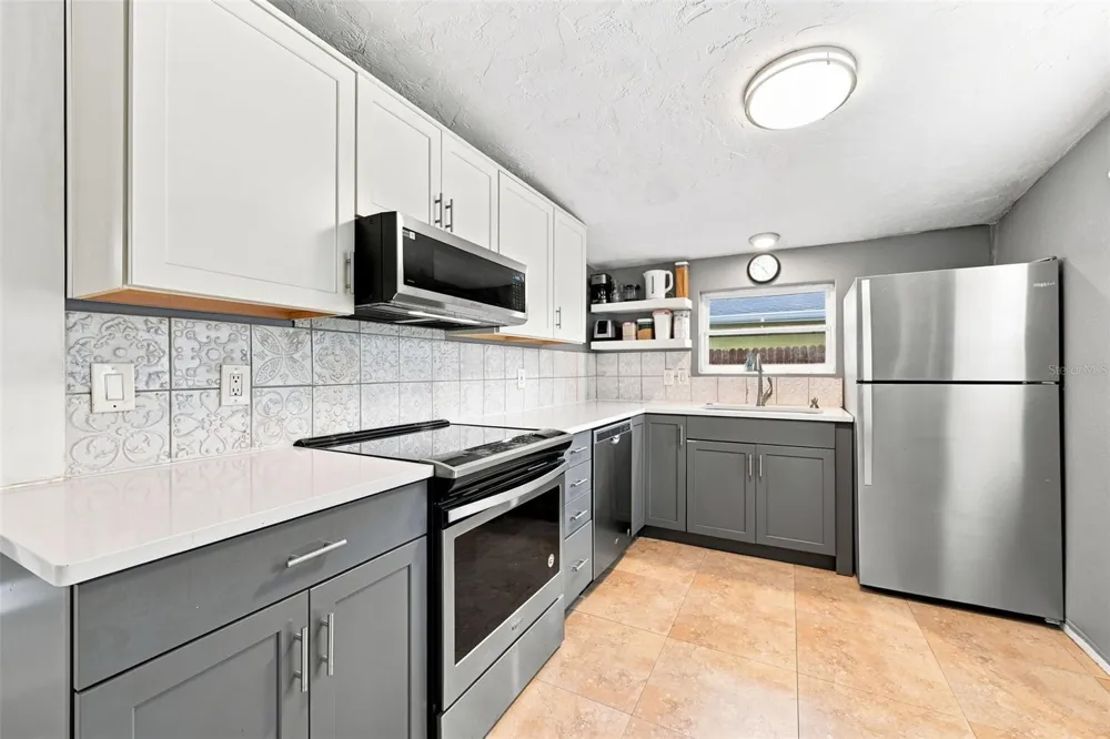 1773 EZELLE AVENUE Largo, FL 33770