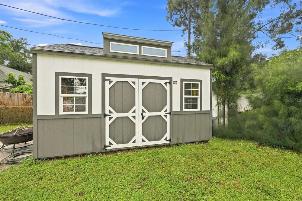 1773 EZELLE AVENUE Largo, FL 33770