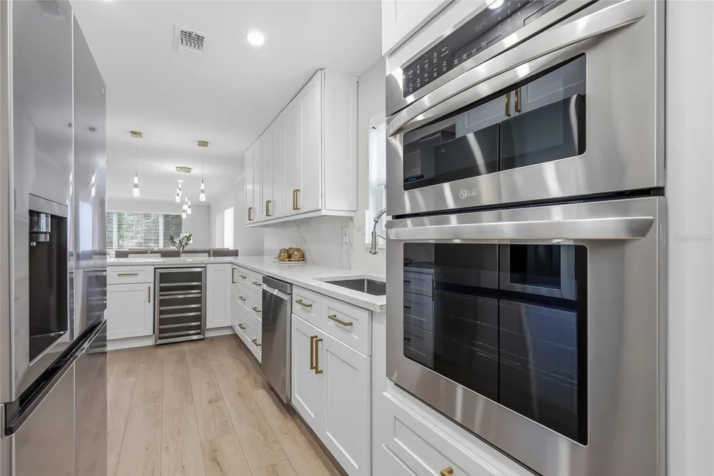 919 OSCEOLA ROAD #207 Belleair, FL 33756