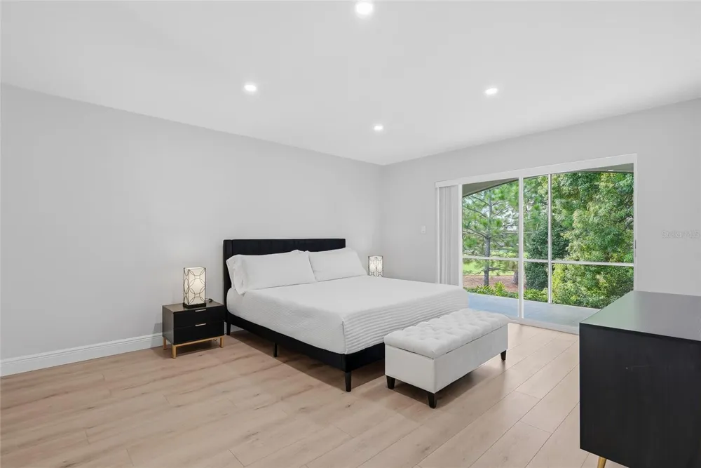 919 OSCEOLA ROAD #207 Belleair, FL 33756
