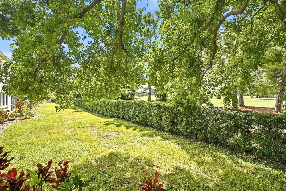 919 OSCEOLA ROAD #207 Belleair, FL 33756