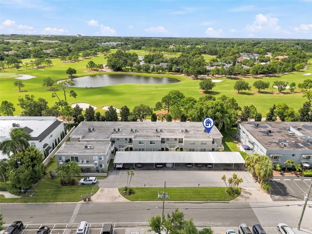 919 OSCEOLA ROAD #207 Belleair, FL 33756