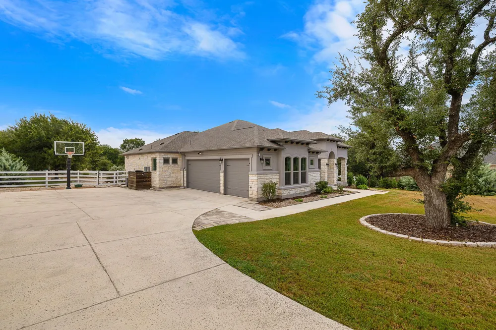 128 Stag Leap Court Liberty Hill, TX 78642