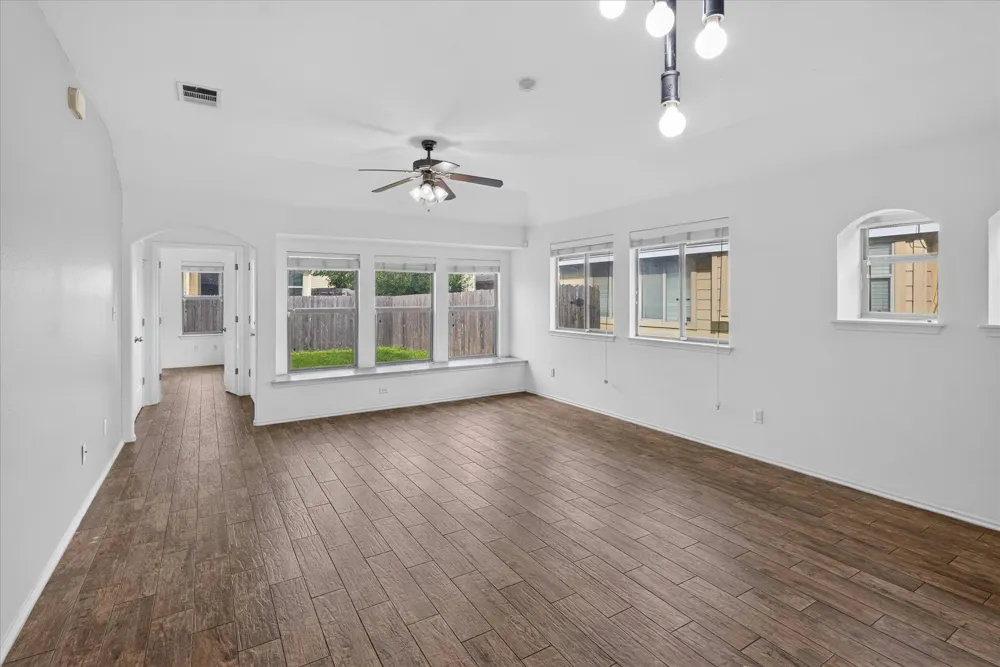 15111 Parrish Lane Austin, TX 78725
