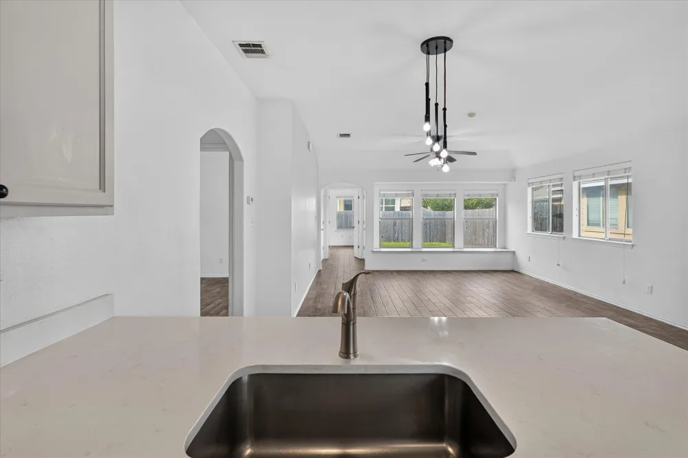 15111 Parrish Lane Austin, TX 78725