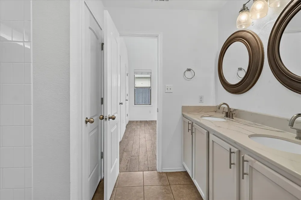 15111 Parrish Lane Austin, TX 78725