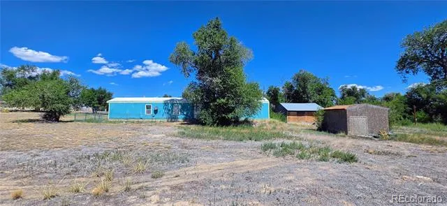 828 3rd Street Penrose, CO 81240