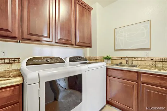 7691 Bison Court Littleton, CO 80125