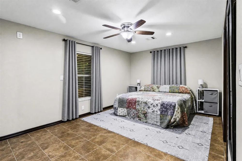 300 Hidden Oaks Drive Point Blank, TX 77364