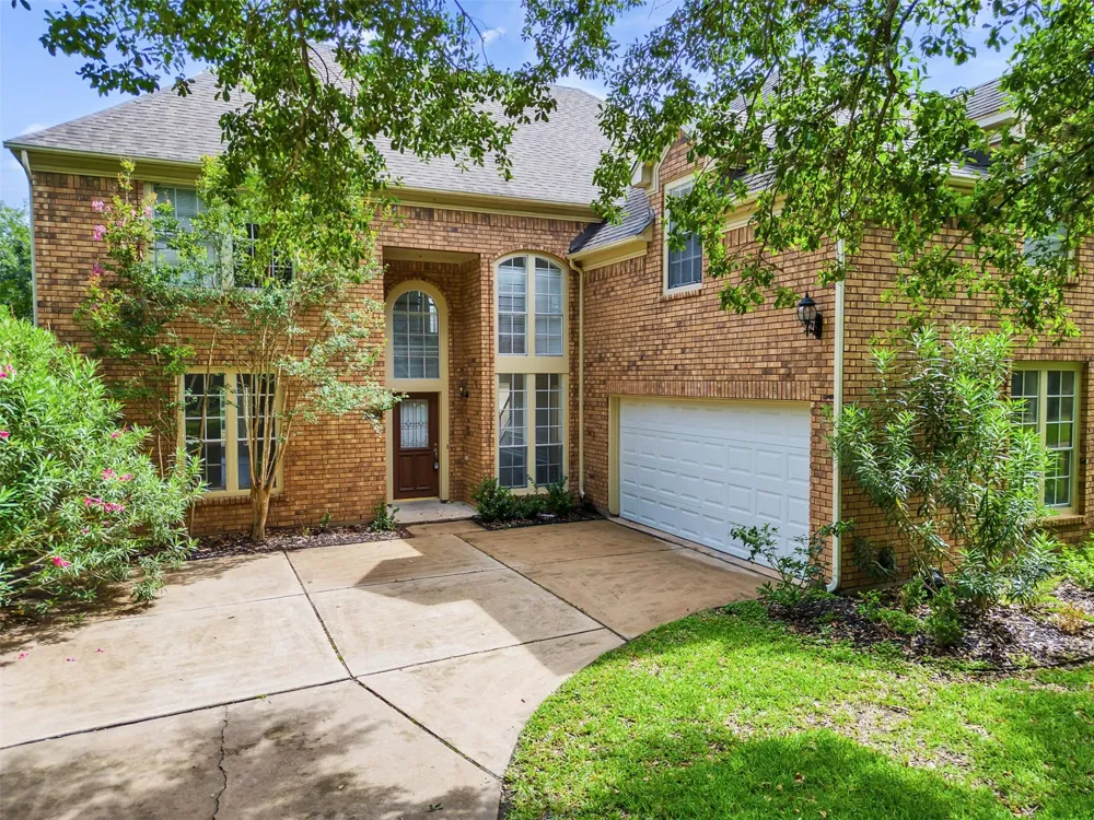 1127 Gloria Court Sugar Land, TX 77478