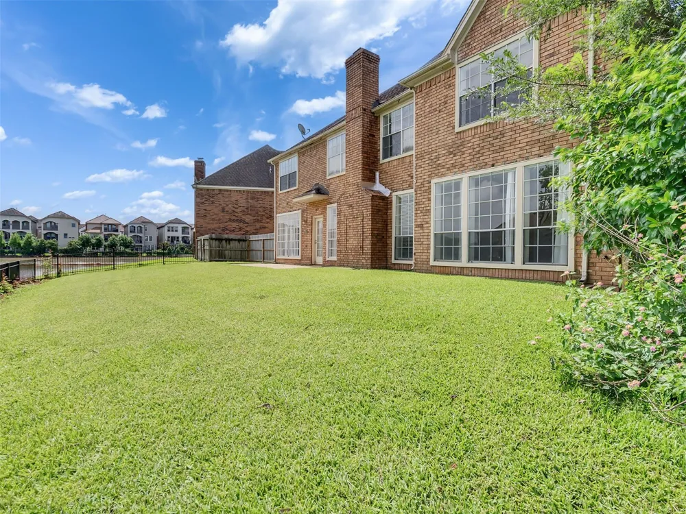 1127 Gloria Court Sugar Land, TX 77478