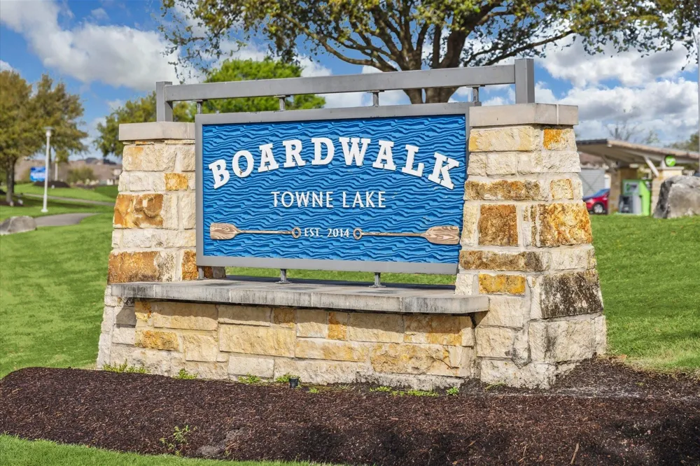 18915 S Bee Cave Springs Circle Cypress, TX 77433