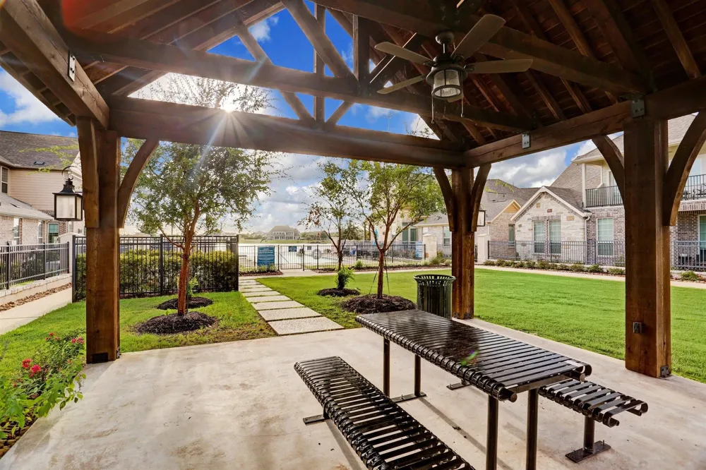 18915 S Bee Cave Springs Circle Cypress, TX 77433