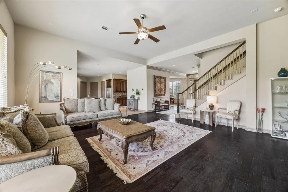 18915 S Bee Cave Springs Circle Cypress, TX 77433