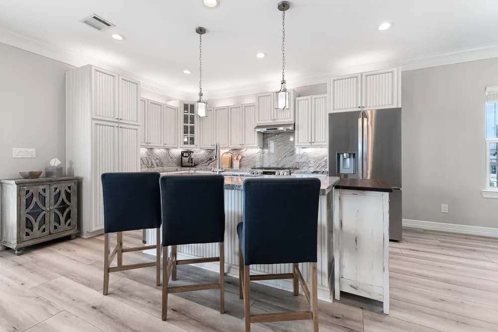 16610 Jolly Roger Road Jamaica Beach, TX 77554