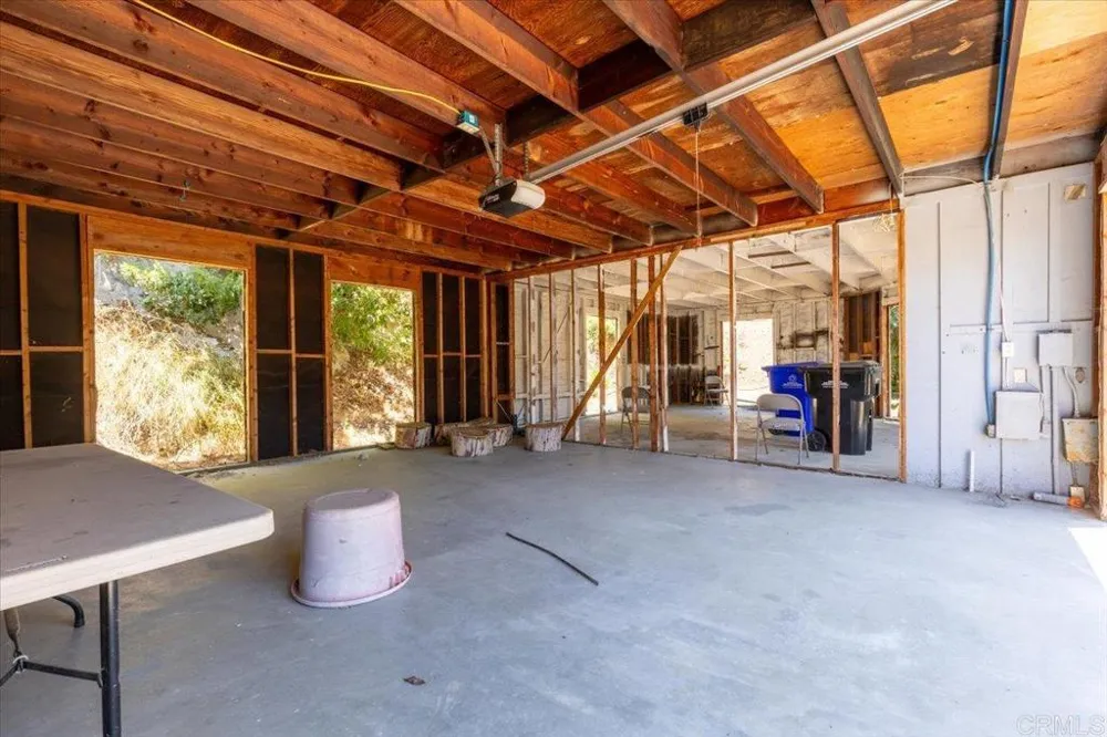 5488 New Mills Rd San Diego, CA 92115