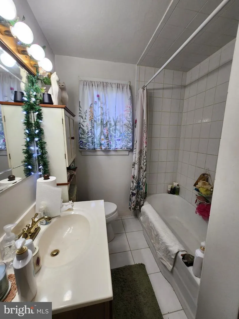 338 DRISCOLL Woodbury, NJ 08096