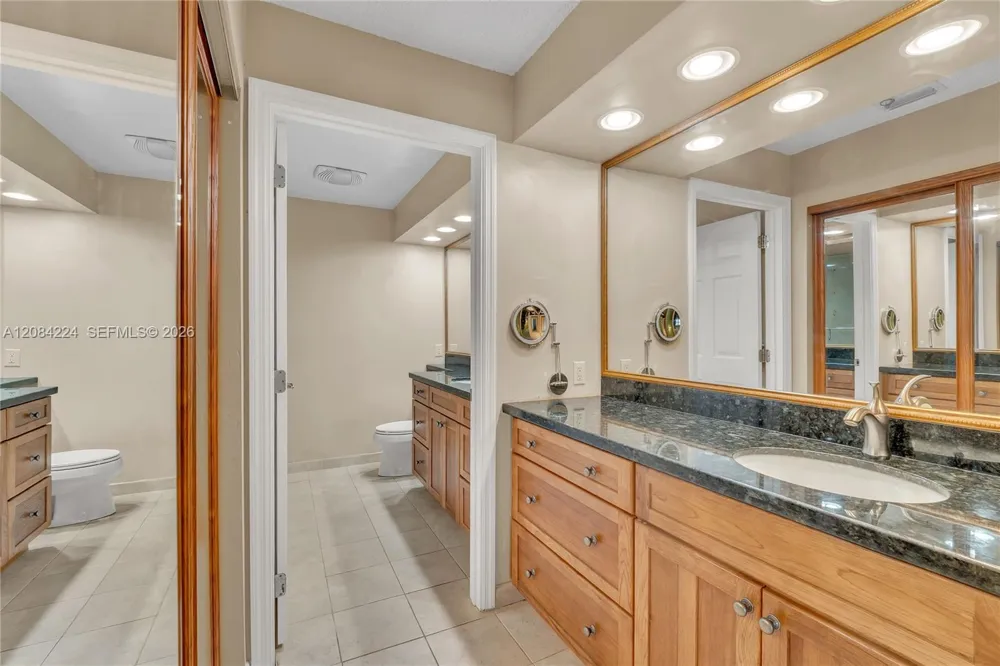 685 SE 25th Ln Homestead, FL 33033