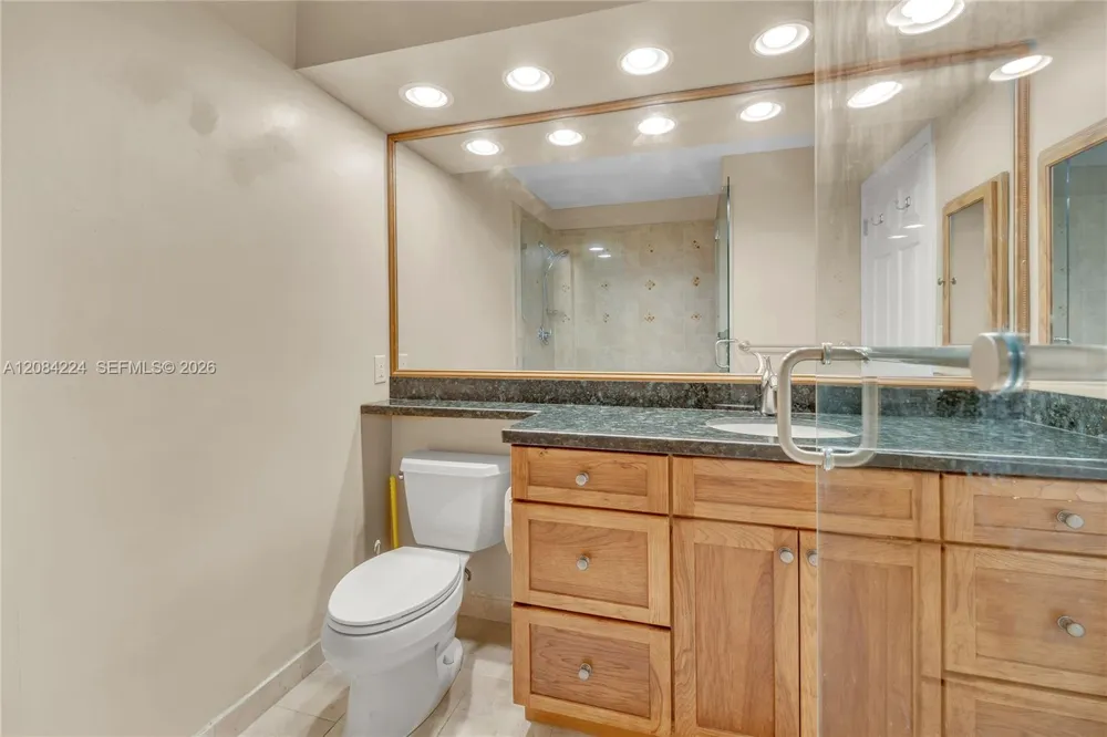 685 SE 25th Ln Homestead, FL 33033