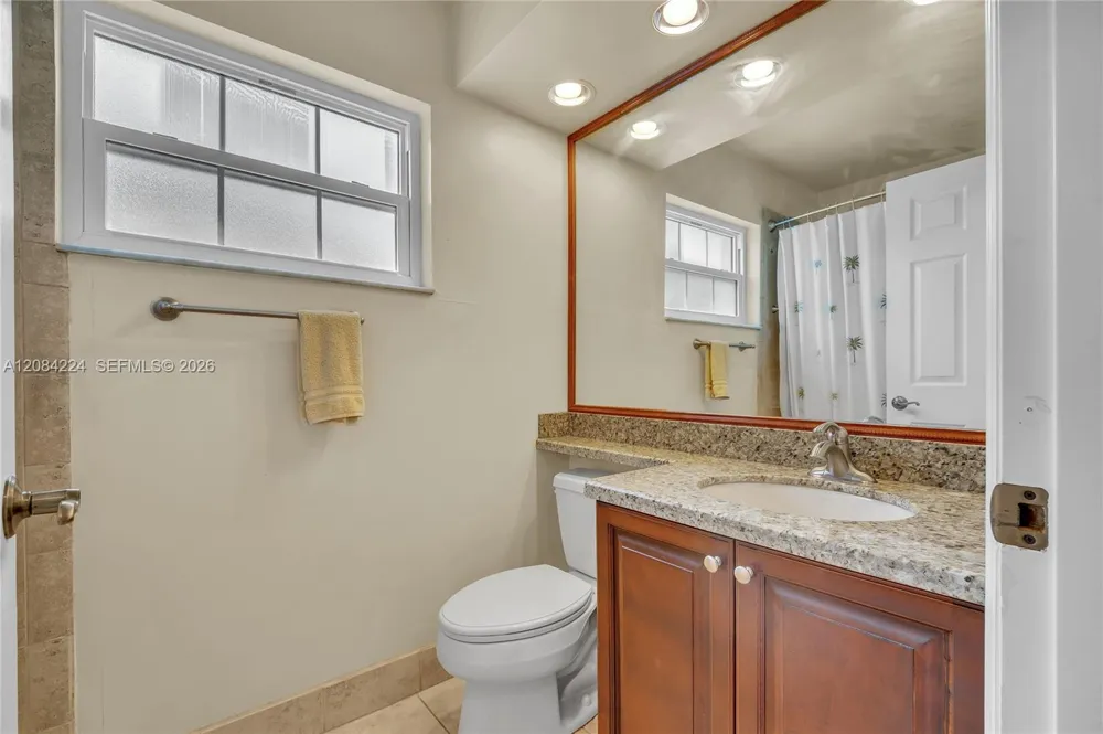 685 SE 25th Ln Homestead, FL 33033