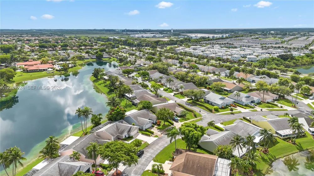 685 SE 25th Ln Homestead, FL 33033