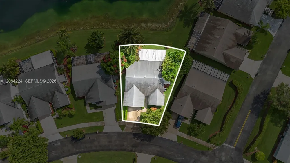 685 SE 25th Ln Homestead, FL 33033