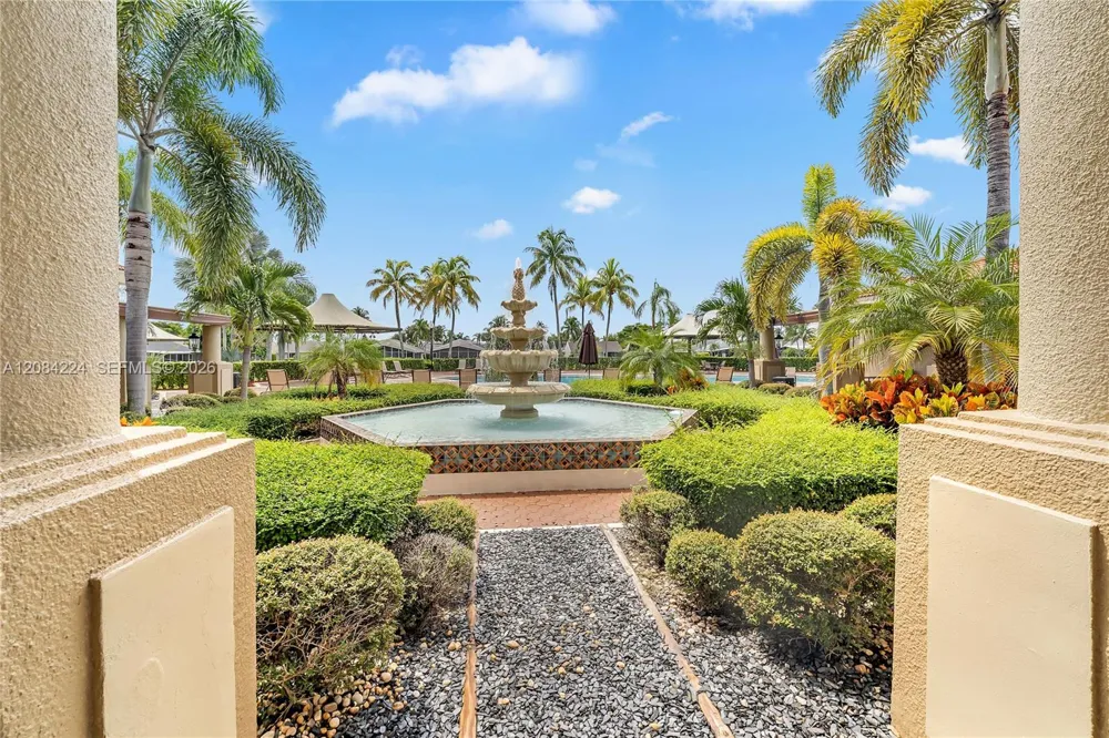 685 SE 25th Ln Homestead, FL 33033