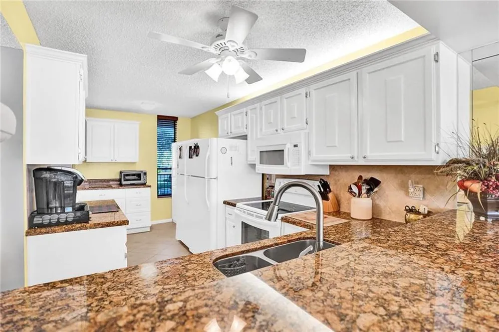 6114 Coral Lake Drive Margate, FL 33063