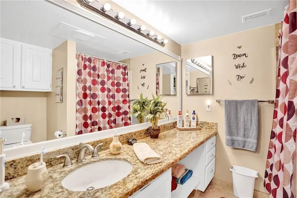 6114 Coral Lake Drive Margate, FL 33063