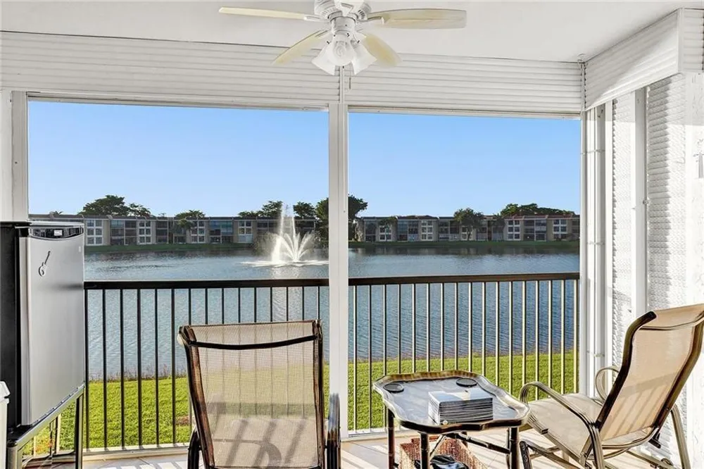 6114 Coral Lake Drive Margate, FL 33063