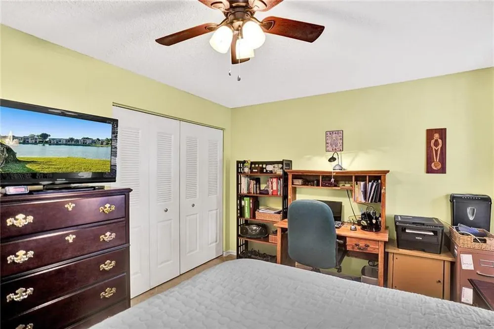 6114 Coral Lake Drive Margate, FL 33063