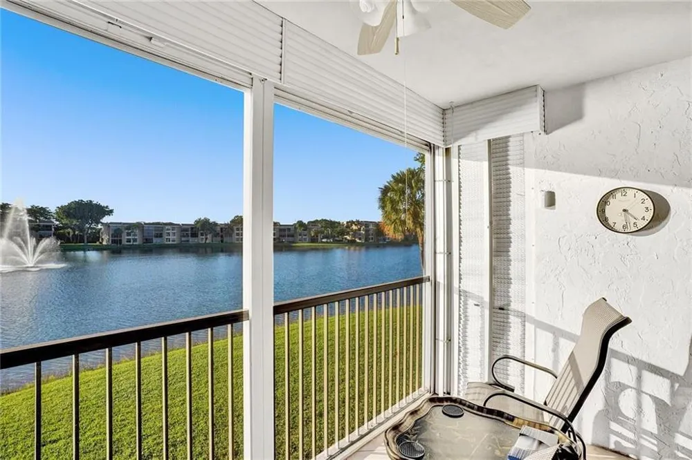 6114 Coral Lake Drive Margate, FL 33063