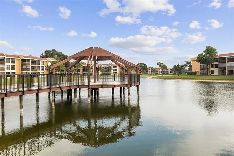 6114 Coral Lake Drive Margate, FL 33063