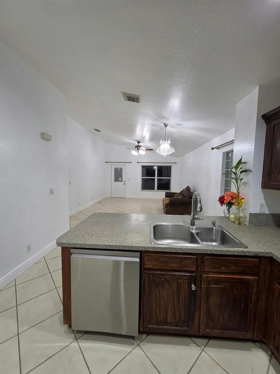 2106 LITTLE TORCH STREET Riviera Beach, FL 33407