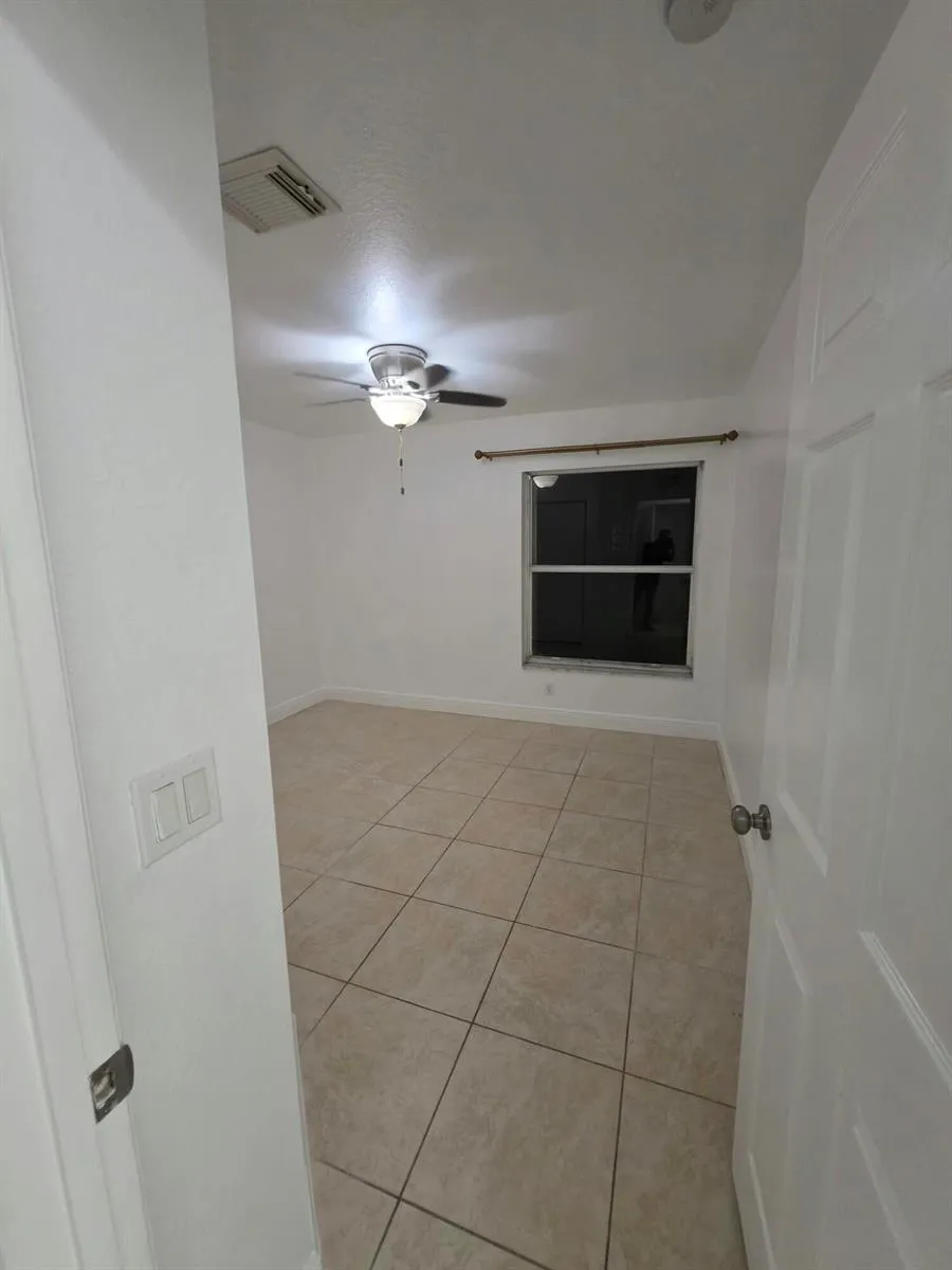 2106 LITTLE TORCH STREET Riviera Beach, FL 33407