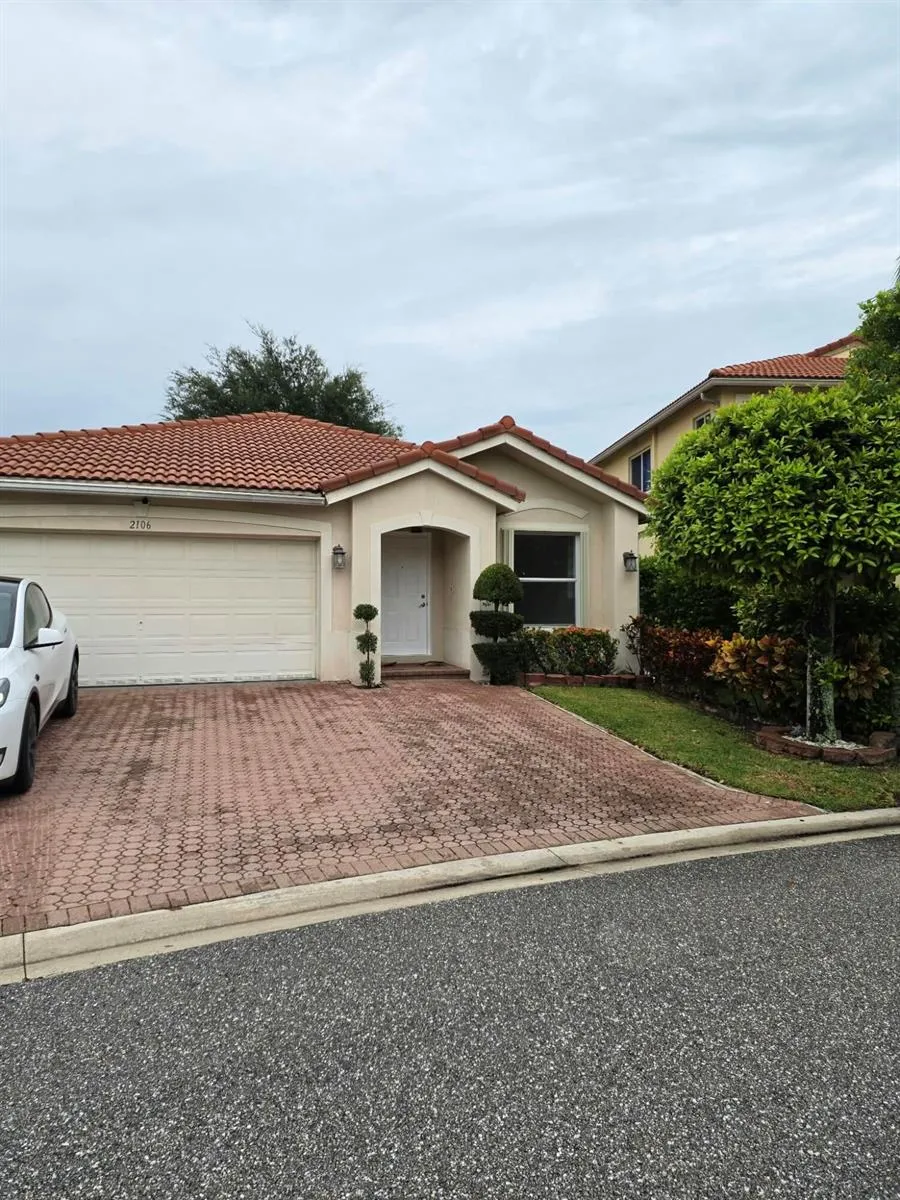 2106 LITTLE TORCH STREET Riviera Beach, FL 33407