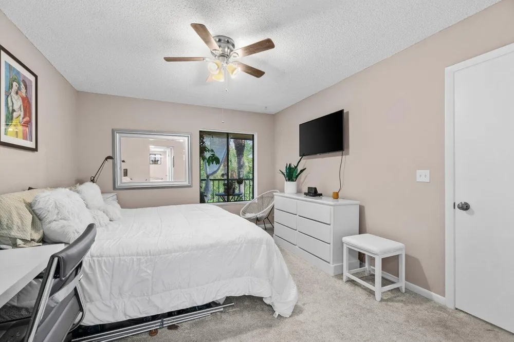 5100 Las Verdes Circle #316 Delray Beach, FL 33484