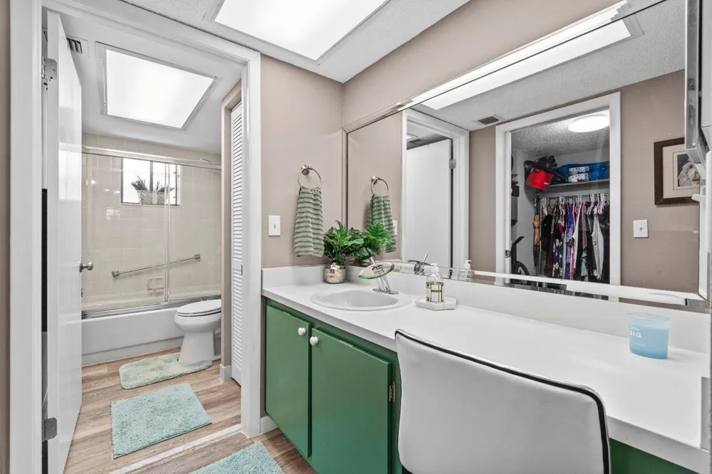 5100 Las Verdes Circle #316 Delray Beach, FL 33484