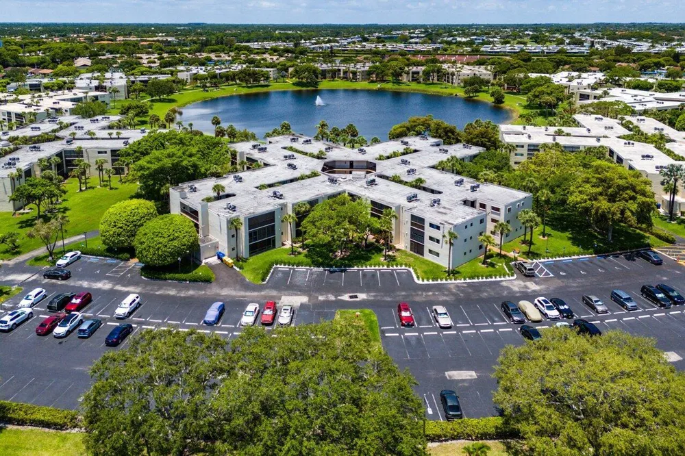 5100 Las Verdes Circle #316 Delray Beach, FL 33484